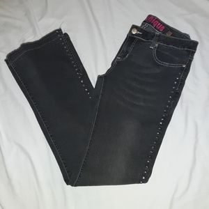 Younique Jeans